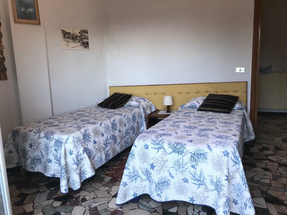 Appartamento Jolie - Vicino Alle Spiagge Con Ac Monterosso al Mare Eksteriør bilde